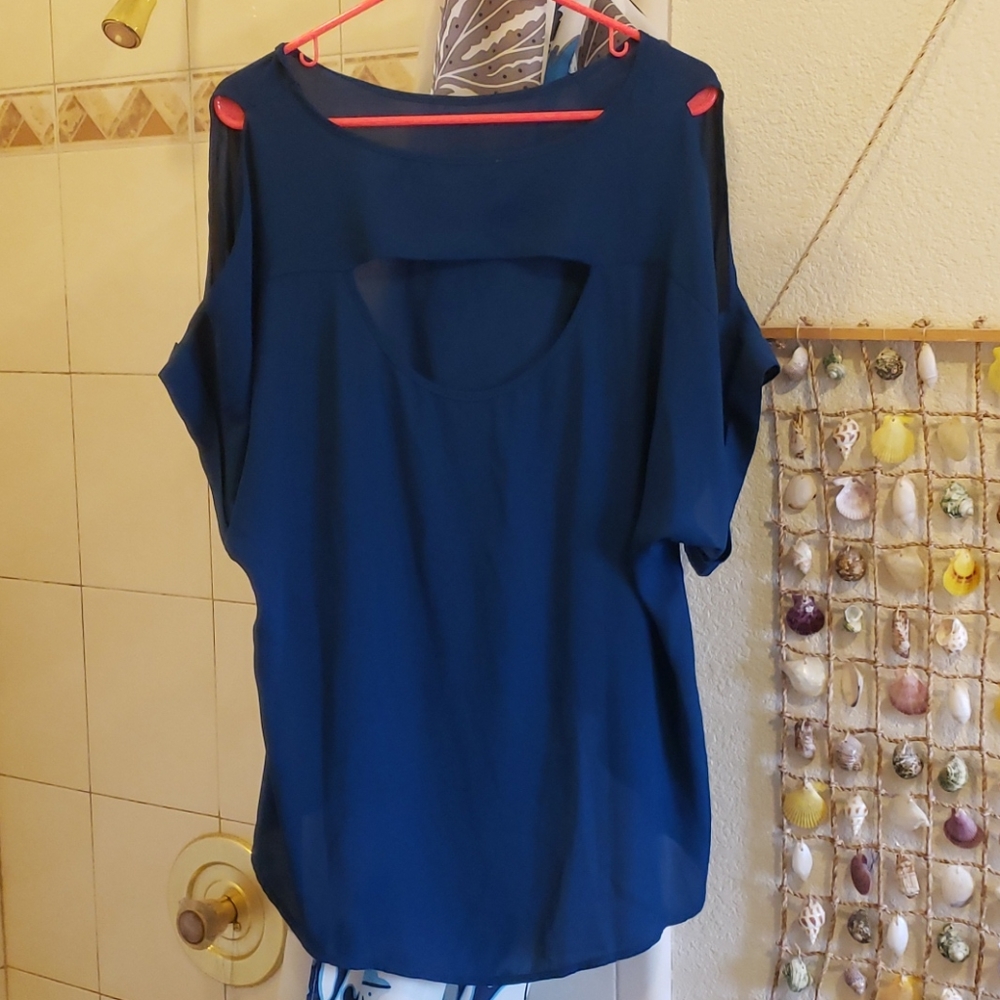 Dark Blue Cold-Shoulder Flowy Top - Picture 3 of 4